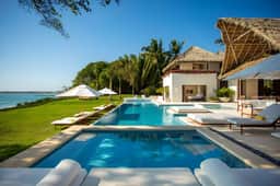 Casa Familia