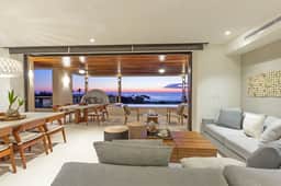 Condo Ceres