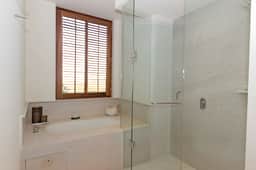 Condo Ceres
