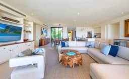 Condo Aquila