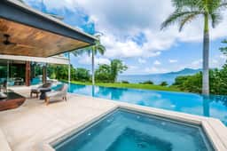 Estate Taurus  in Kupuri Oceanfront, Private Pool, Design
