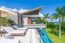 Estate Taurus  in Kupuri Oceanfront, Private Pool, Design