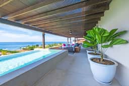 Penthouse Bugambilia