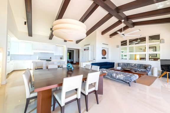 Condo Clavel