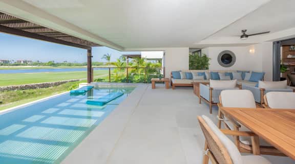 Condo Azul