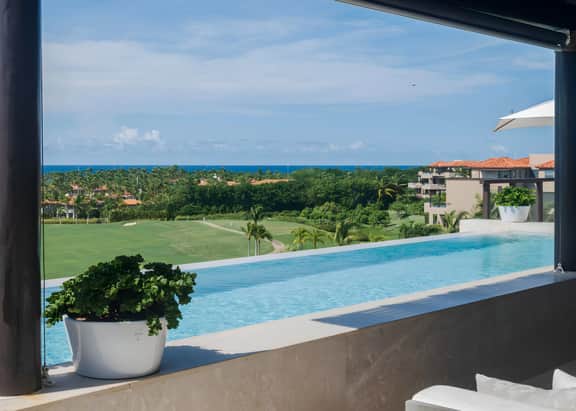 Condo Amate
