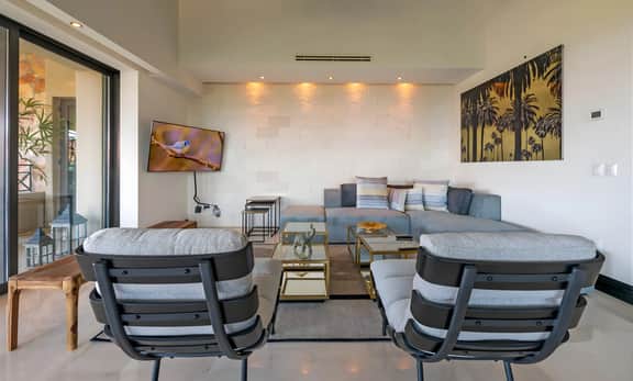 Condo Jazmin