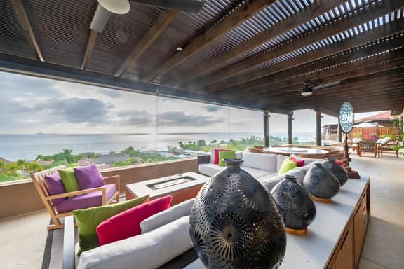 Penthouse Bugambilia