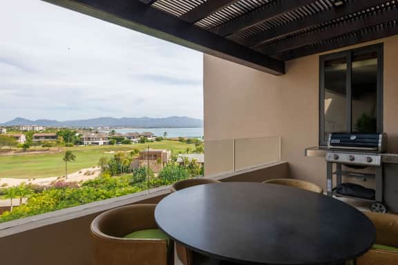 Penthouse Bugambilia