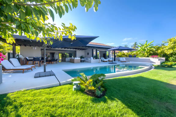 Villa Aurora
