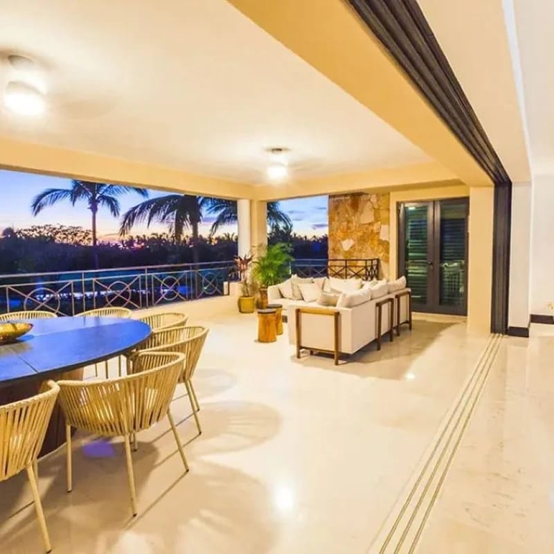 Condo Alegria Mita